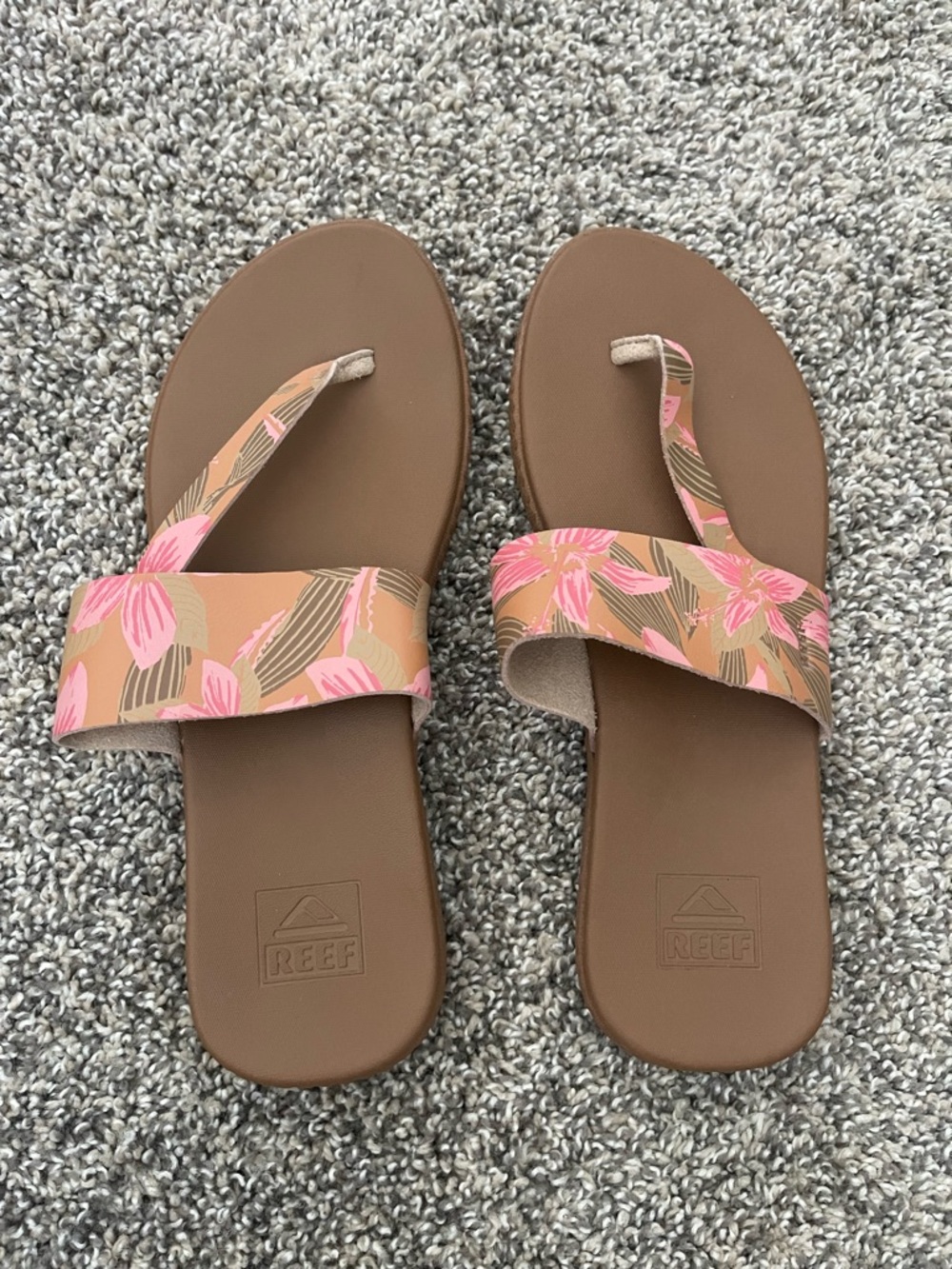 Women’s REEF Cushion Sol Hibiscus Sandals Size 8 - Picture 4 of 8